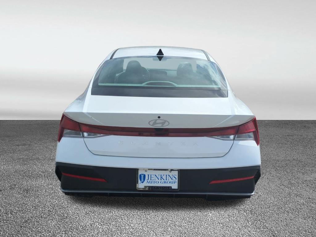 new 2025 Hyundai Elantra car, priced at $23,350
