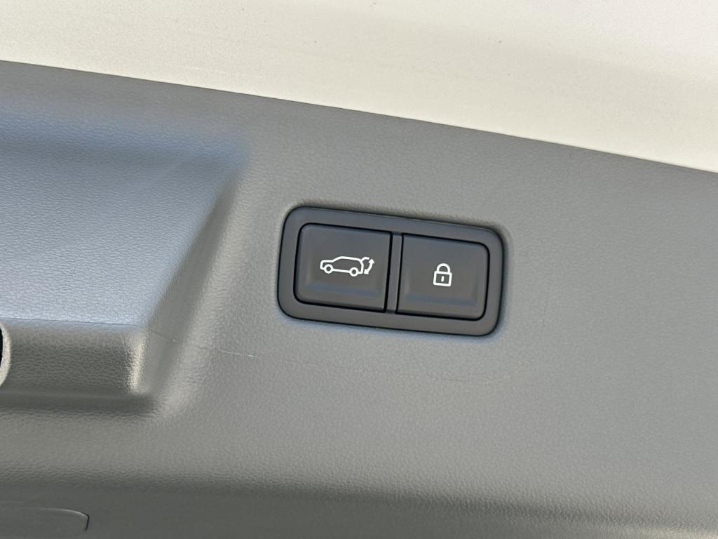 new 2026 Hyundai SANTA FE HEV car, priced at $33,395