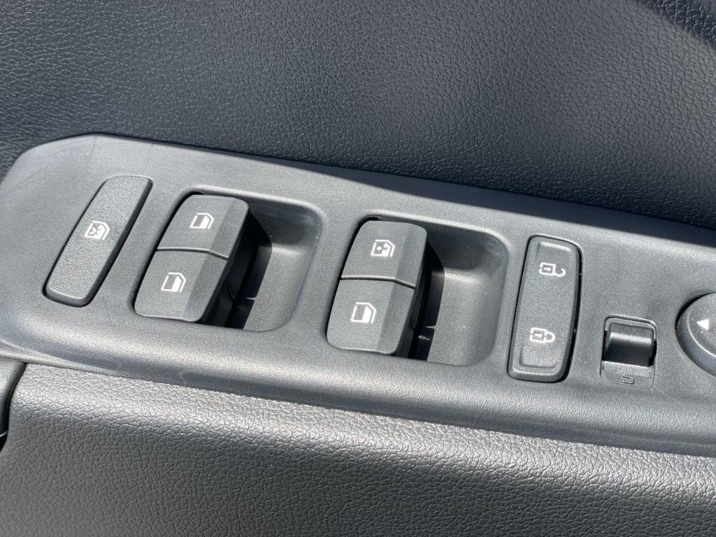 new 2025 Hyundai Venue car, priced at $24,516