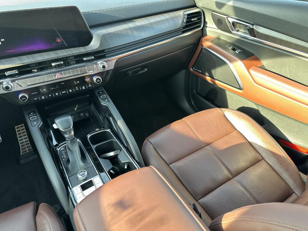 used 2024 Kia Telluride car, priced at $34,110