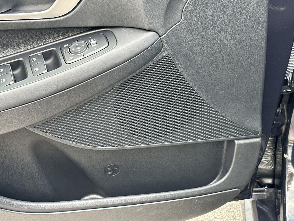 new 2025 Hyundai Sonata Hybrid car, priced at $30,590