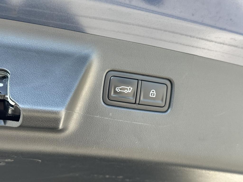 used 2025 Hyundai Santa Fe car, priced at $28,473