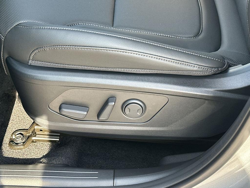 new 2025 Hyundai Tucson car, priced at $33,062