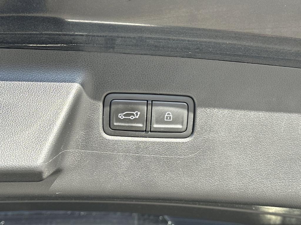 used 2024 Hyundai Santa Fe car, priced at $29,521