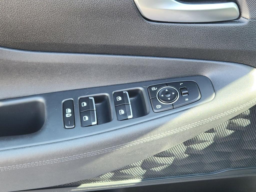 used 2021 Hyundai Santa Fe car, priced at $20,770