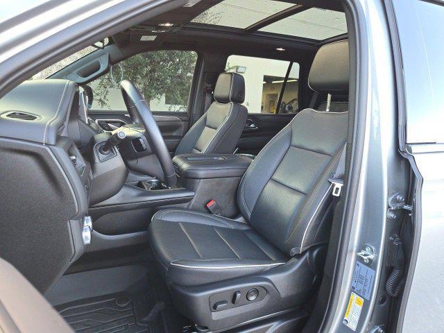 used 2023 GMC Yukon car, priced at $51,829