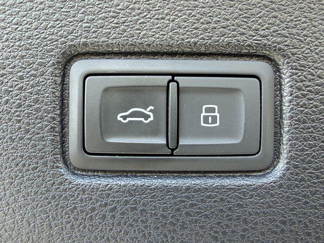 used 2021 Audi Q7 car, priced at $33,420