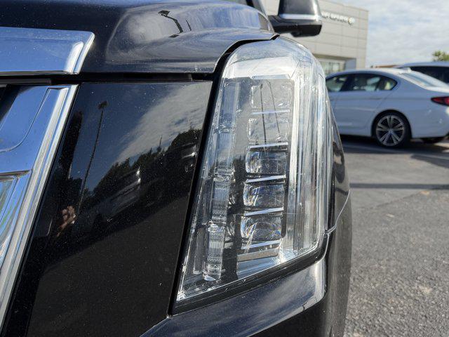 used 2020 Cadillac Escalade car, priced at $44,282