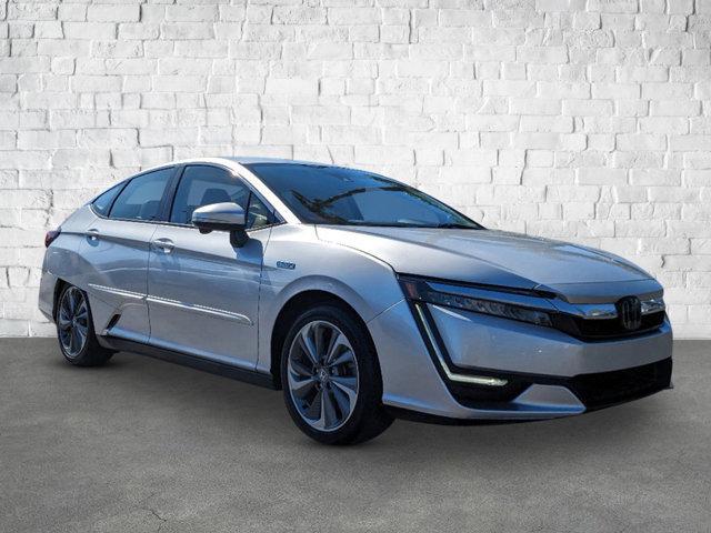 used 2018 Honda Clarity Plug-In Hybrid car, priced at $14,977