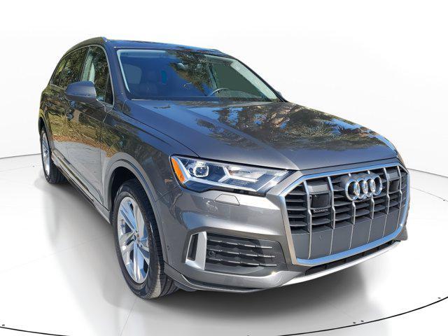 used 2023 Audi Q7 car, priced at $45,378