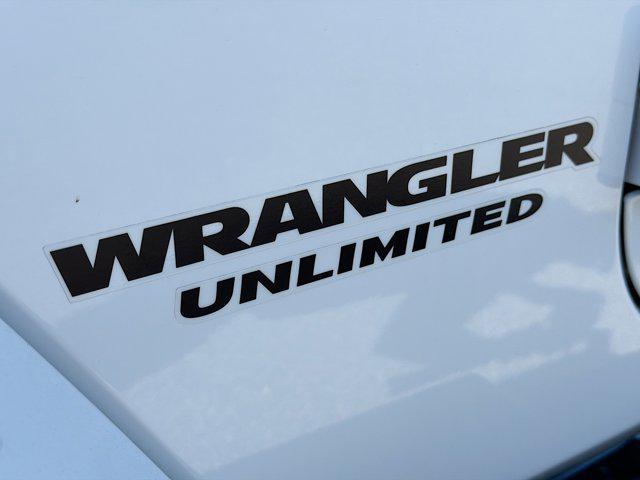 used 2014 Jeep Wrangler Unlimited car, priced at $15,300