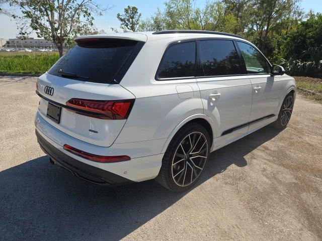 used 2022 Audi Q7 car, priced at $43,669