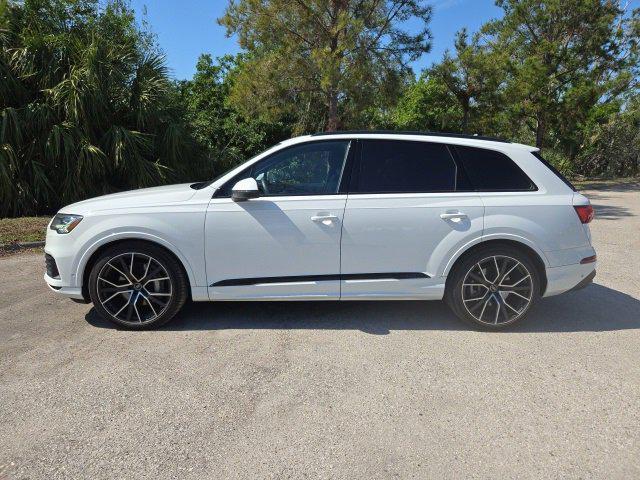 used 2022 Audi Q7 car, priced at $43,669