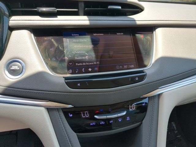 used 2022 Cadillac XT5 car, priced at $28,997
