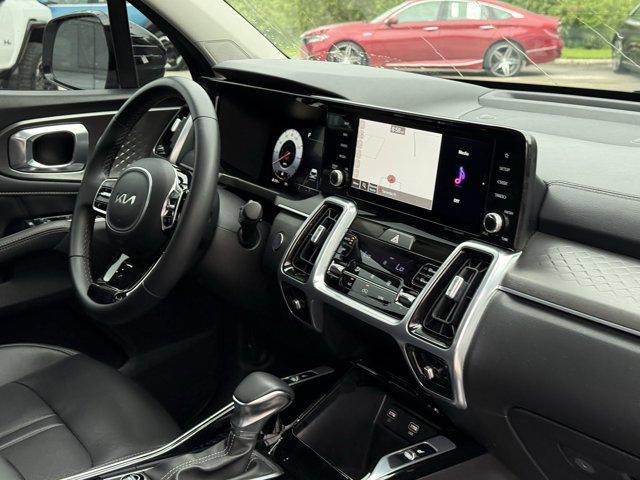 used 2023 Kia Sorento car, priced at $27,596
