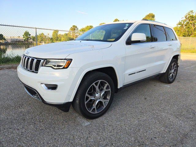 used 2018 Jeep Grand Cherokee car, priced at $21,394