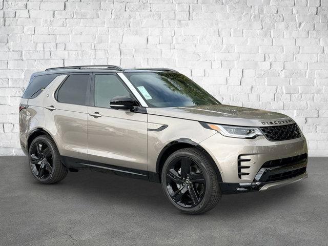 new 2025 Land Rover Discovery car, priced at $76,918