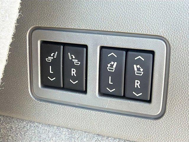 used 2024 Cadillac XT6 car, priced at $43,777