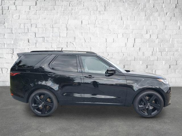 new 2025 Land Rover Discovery car, priced at $86,678