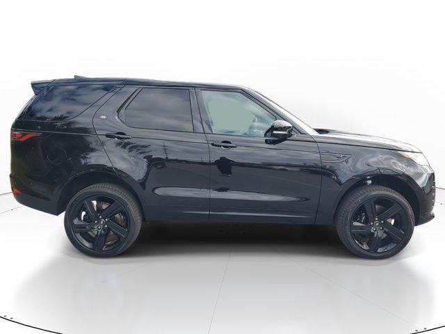 new 2025 Land Rover Discovery car, priced at $84,518