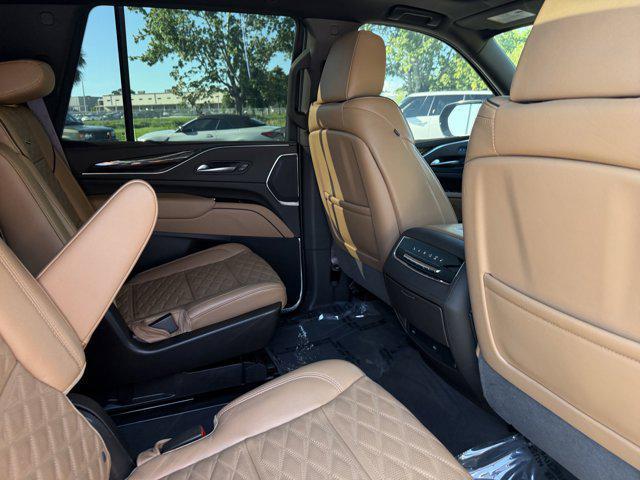 used 2023 Cadillac Escalade car, priced at $76,309