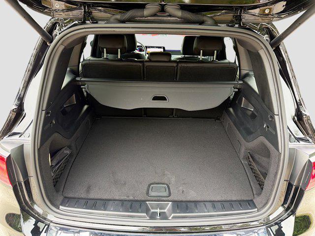 used 2025 Mercedes-Benz GLB 250 car, priced at $38,715