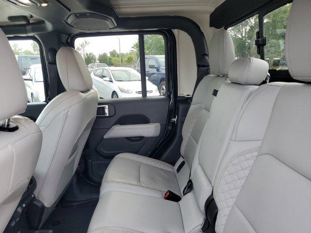used 2023 Jeep Gladiator car, priced at $35,980