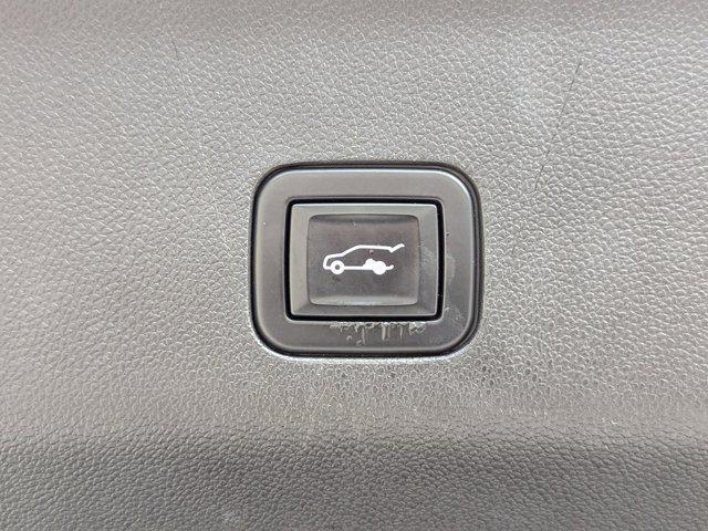 used 2021 GMC Yukon XL car, priced at $34,500