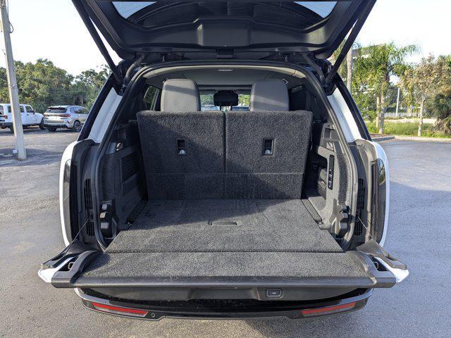 used 2023 Land Rover Range Rover car, priced at $88,888