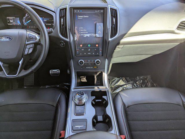 used 2024 Ford Edge car, priced at $29,895