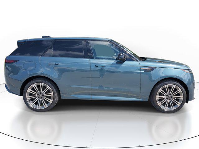 new 2025 Land Rover Range Rover Sport car, priced at $115,370