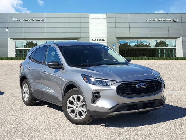 used 2023 Ford Escape car, priced at $18,995