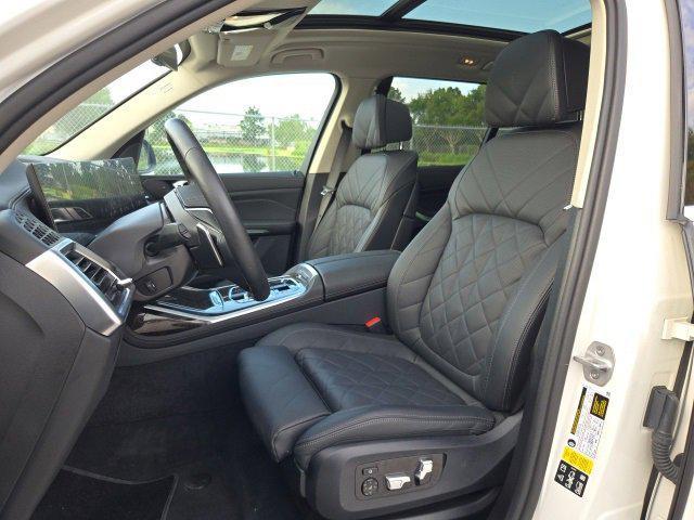 used 2024 BMW X7 car, priced at $69,000