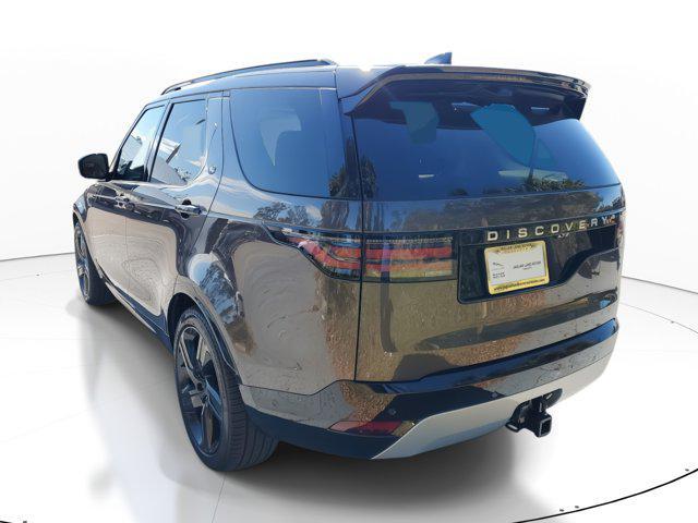 new 2025 Land Rover Discovery car, priced at $87,618