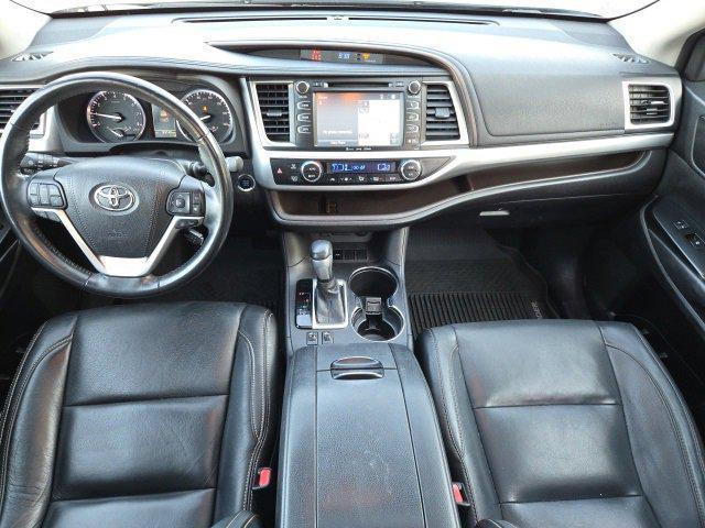 used 2017 Toyota Highlander car, priced at $17,665