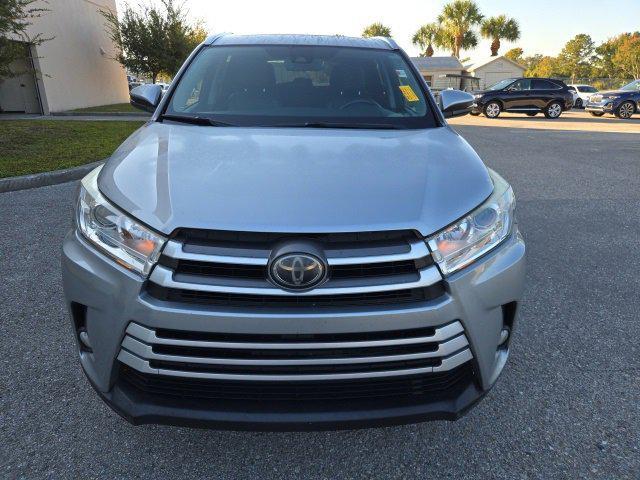 used 2017 Toyota Highlander car, priced at $17,665