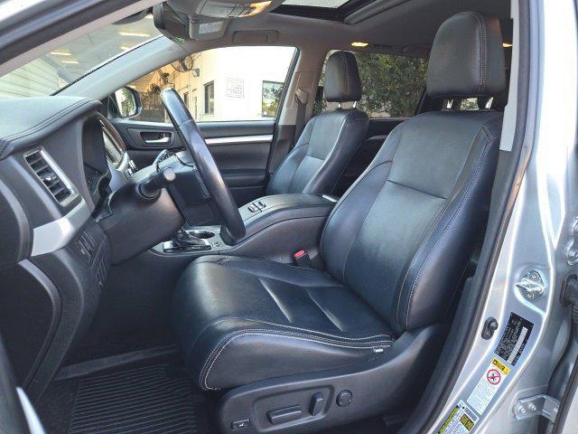 used 2017 Toyota Highlander car, priced at $17,665