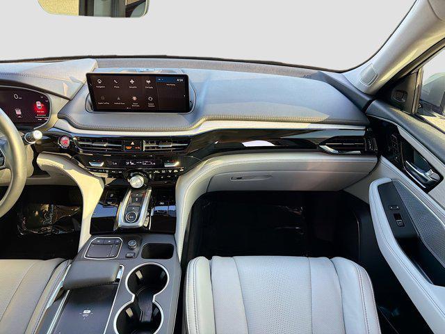 used 2023 Acura MDX car, priced at $43,491