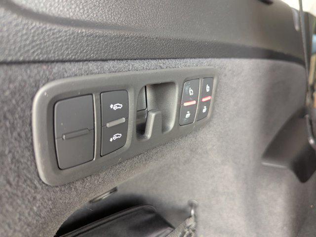 used 2021 Audi Q7 car, priced at $31,500