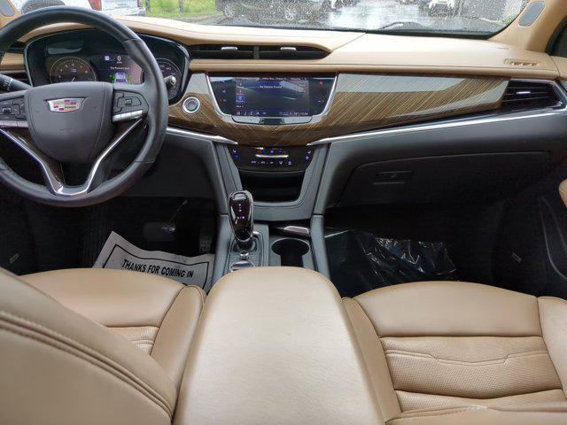 used 2022 Cadillac XT6 car, priced at $28,907