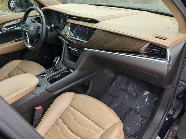 used 2022 Cadillac XT6 car, priced at $28,907