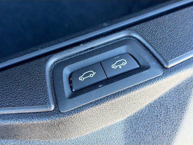 used 2023 BMW X7 car, priced at $68,811