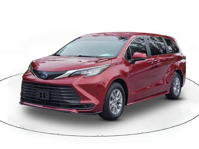 used 2023 Toyota Sienna car, priced at $37,441