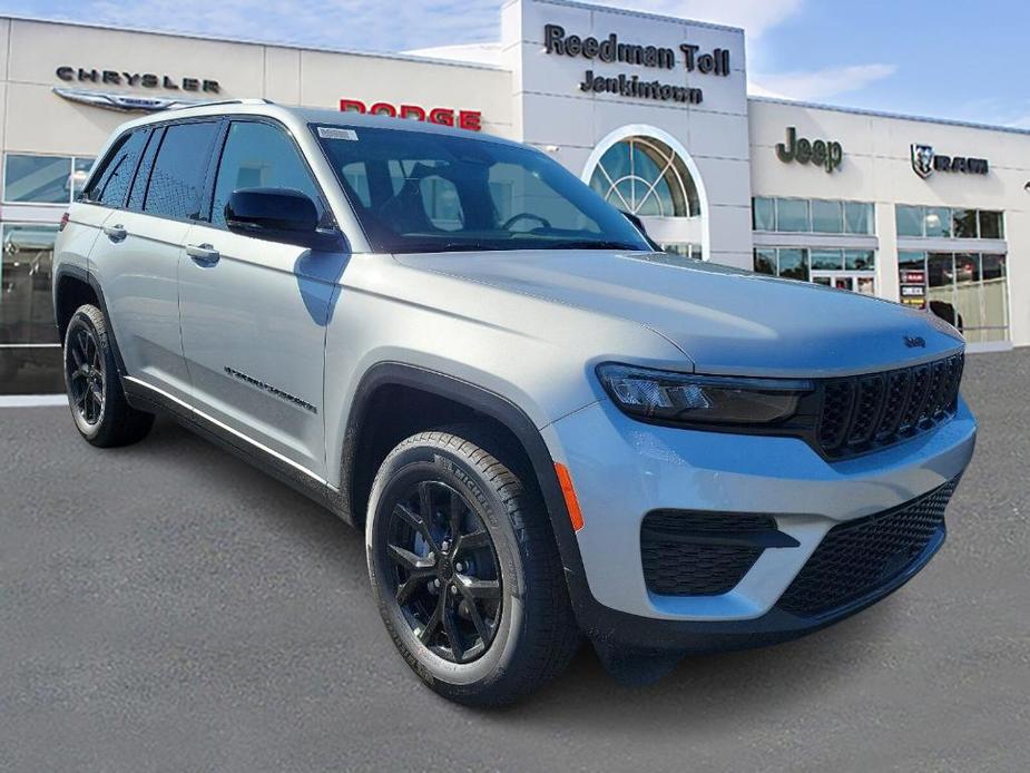 new 2024 Jeep Grand Cherokee car, priced at $45,362