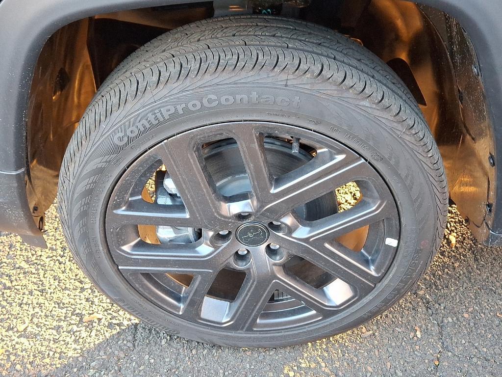 new 2026 Jeep Compass car, priced at $41,451