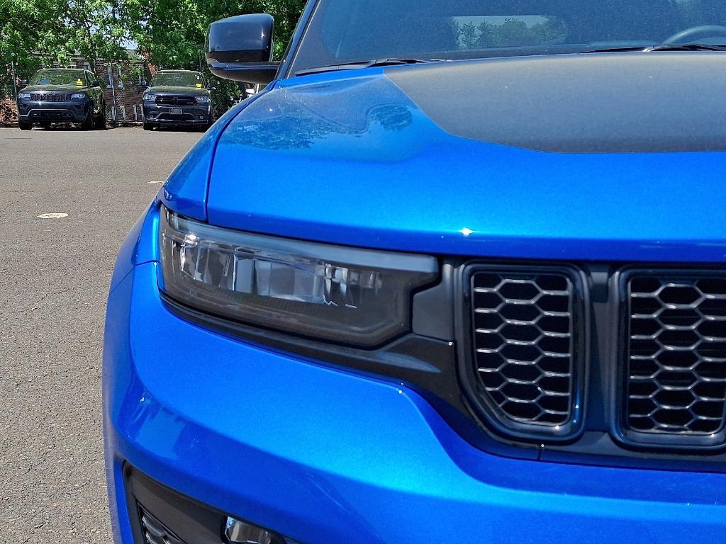 used 2022 Jeep Grand Cherokee 4xe car, priced at $39,000