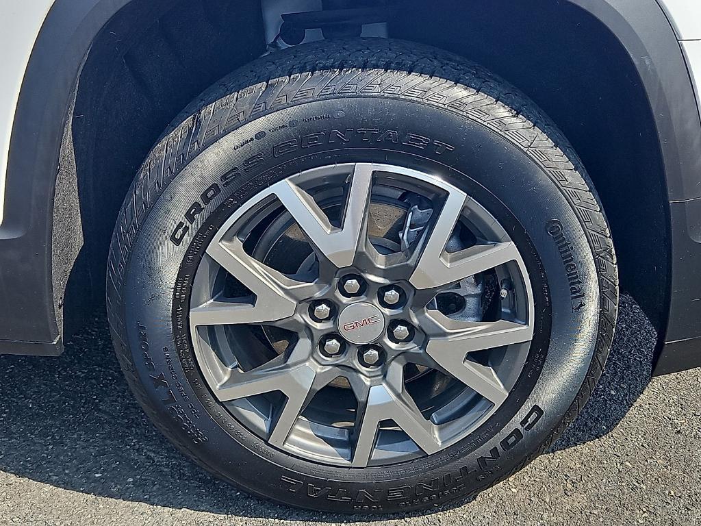 used 2022 GMC Acadia car, priced at $26,988