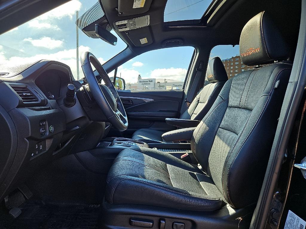 used 2022 Honda Passport car, priced at $30,988