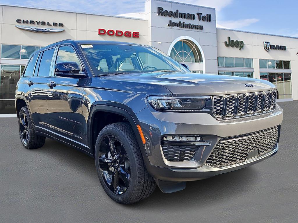 new 2025 Jeep Grand Cherokee car, priced at $49,541