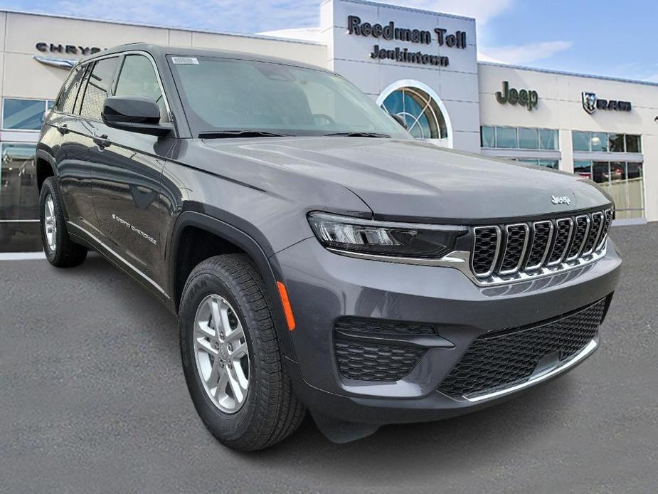 new 2024 Jeep Grand Cherokee car, priced at $40,757